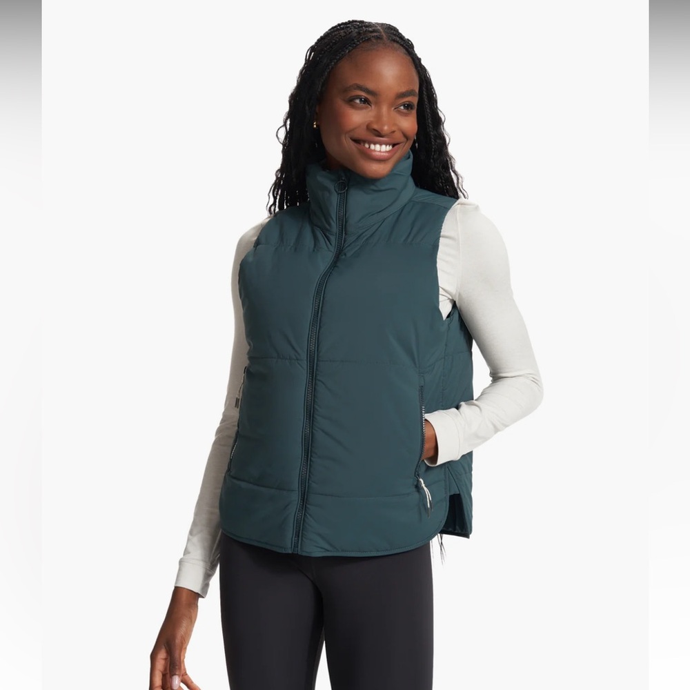 NWT Vuori Canyon Teal Insulated Vest